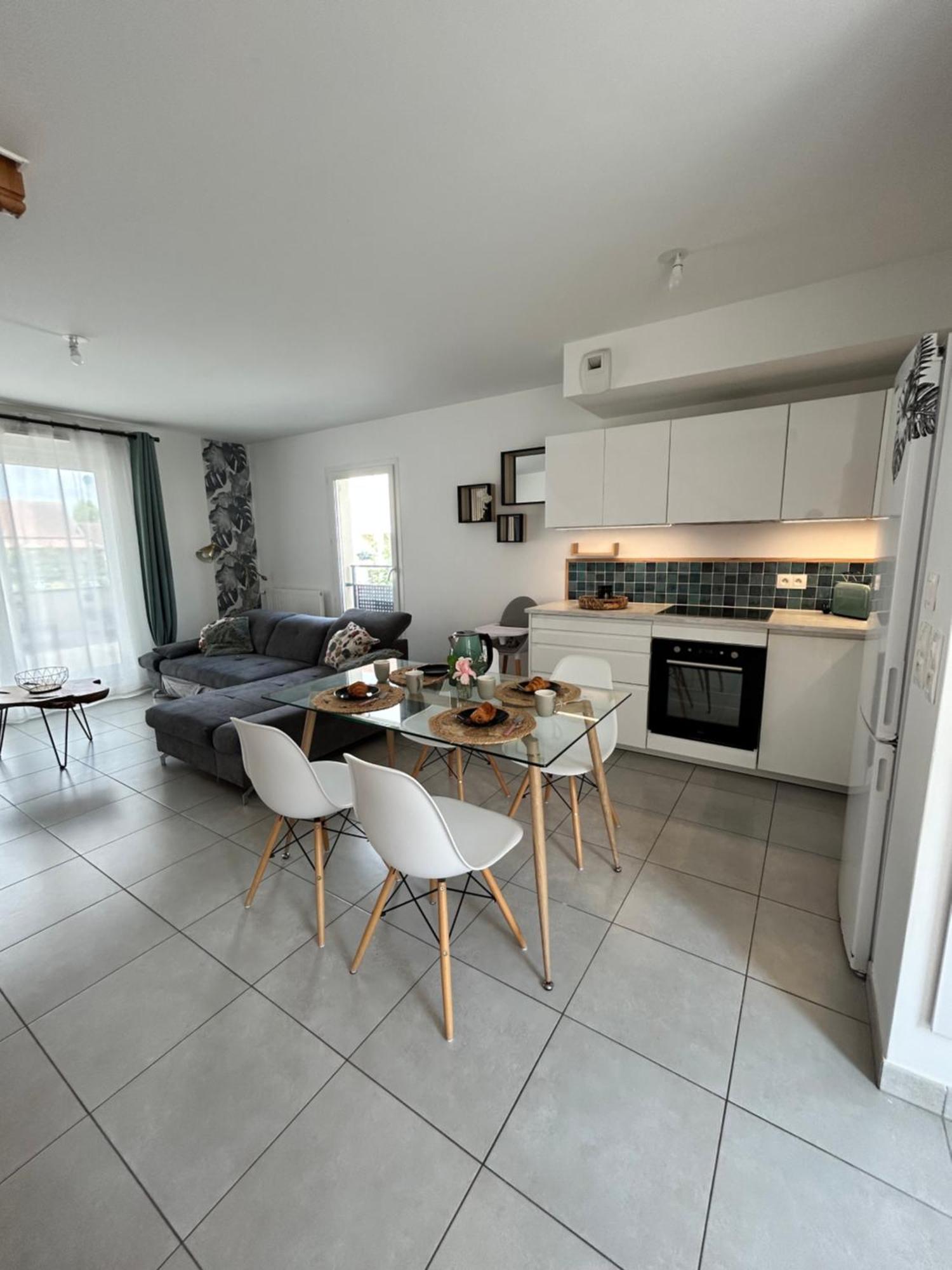 שסי Disneyland Paris Familly Appart - 7 Minutes Disney - Parking - Wifi מראה חיצוני תמונה